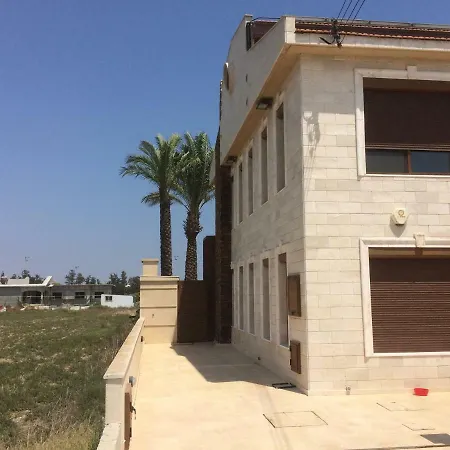 Pervolia Villa *